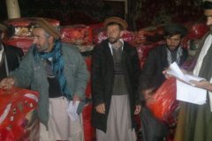 afghanistan_blanket_distribution_14_20140302_2086728813
