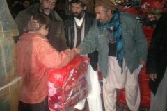 afghanistan_blanket_distribution_17_20140302_1426783477