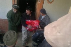afghanistan_blanket_distribution_48_20140302_1207697950