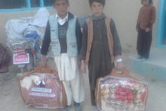afghanistan_blanket_distribution_4_20140302_1382523158